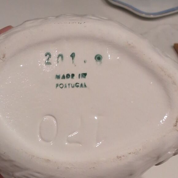 Vintage Elegant White Swan Planter Made In Portugal - Picture 2 of 9